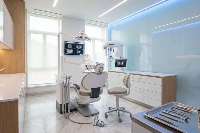 Ranking najlepszych klinik implantologicznych Ruda Śląska 2026 - zestawienie TOP